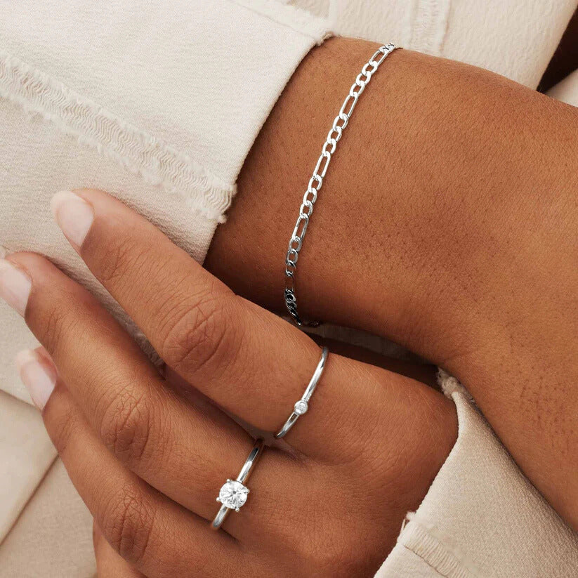 Neris Alaine Bracelet | White Gold