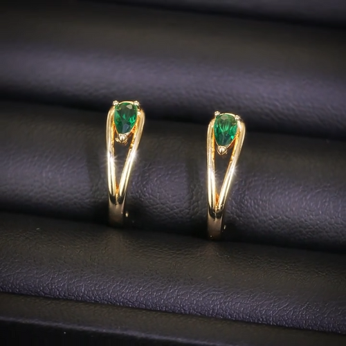 Amara Lavigne Earrings | Gold